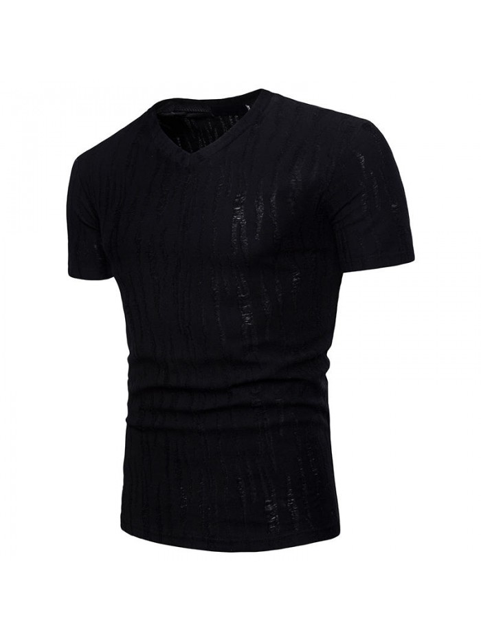 V-neck slim t-shirts are popular