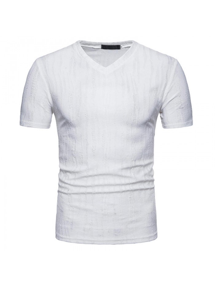 V-neck slim t-shirts are popular